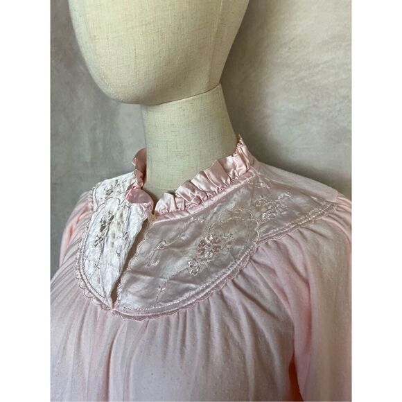 Vintage 1970s Nightgown Pink - Picture 3 of 8